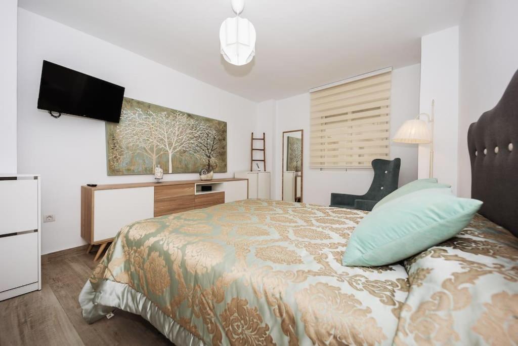 Modern First Line Appartement Almuñécar Buitenkant foto