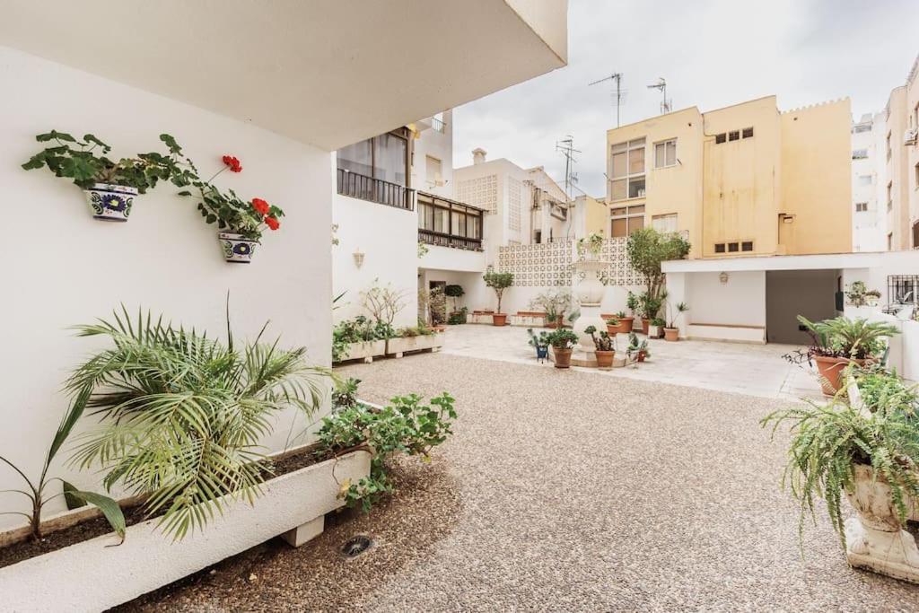 Modern First Line Appartement Almuñécar Buitenkant foto